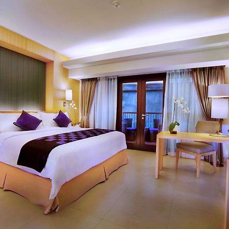 Quest Hotel Kuta By Aston Dış mekan fotoğraf